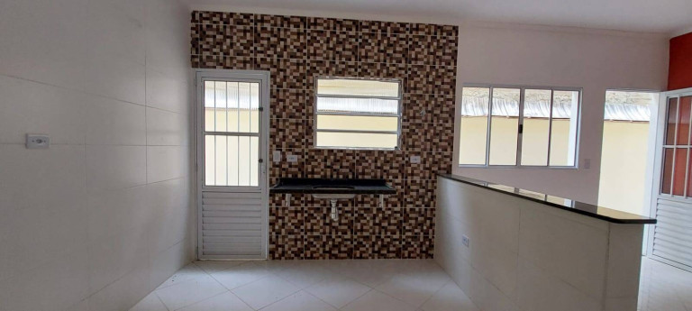 Imagem Casa com 2 Quartos à Venda, 60 m² em Agenor De Campos - Mongaguá