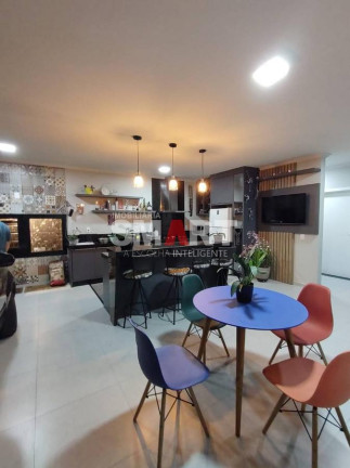 Imagem Casa com 2 Quartos à Venda, 195 m² em Centro - Guaramirim Imagem Casa com 2 Quartos à Venda, 195 m² em Centro - Guaramirim