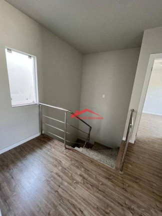 Imagem Sobrado com 3 Quartos à Venda, 166 m² em América - Joinville