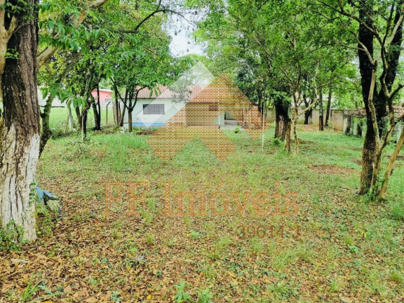 Casa à Venda, 900 m² em Represa Do Broa - Itirapina