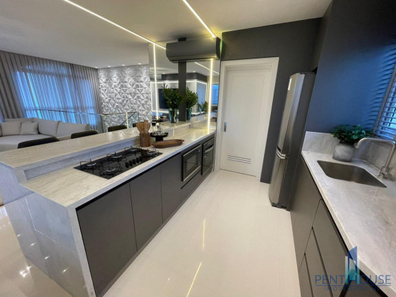 Imagem Apartamento com 3 Quartos à Venda, 240 m² em Centro - Balneário Camboriú Imagem Apartamento com 3 Quartos à Venda, 240 m² em Centro - Balneário Camboriú