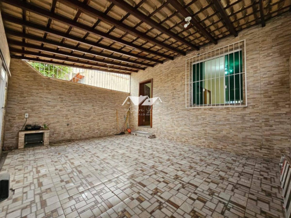 Casa com 3 Quartos à Venda, 134 m² em Olaria - Rio De Janeiro