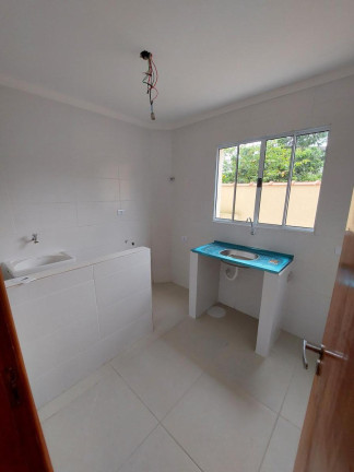 Imagem Casa com 2 Quartos à Venda, 50 m² em Parque Bitaru - São Vicente