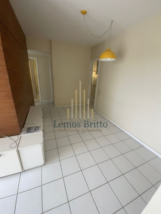 Imagem Imóvel com 3 Quartos à Venda, 69 m² em Imbuí - Salvador Imagem Imóvel com 3 Quartos à Venda, 69 m² em Imbuí - Salvador