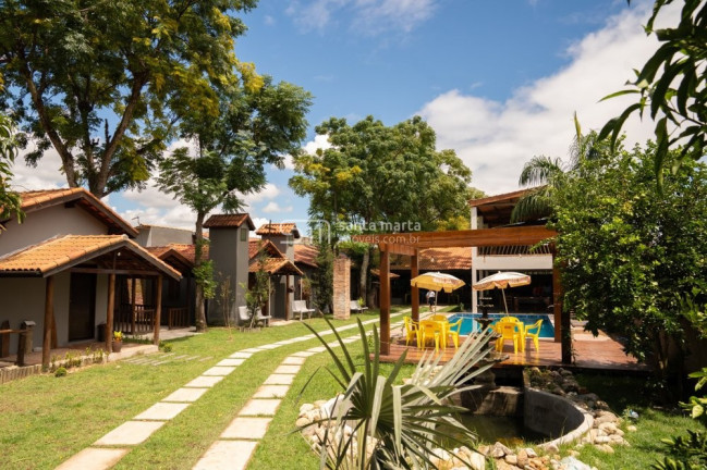 Imóvel com 2 Quartos à Venda, 150 m² em Quatinga - Lorena