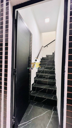 Imagem Casa com 2 Quartos à Venda, 54 m² em Maracanã - Praia Grande Imagem Casa com 2 Quartos à Venda, 54 m² em Maracanã - Praia Grande