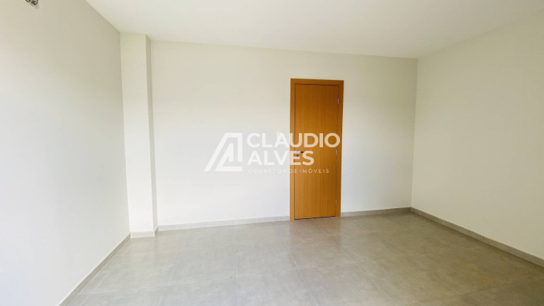 Imagem Casa com 3 Quartos à Venda, 107 m² em Parque Ipê - Feira De Santana