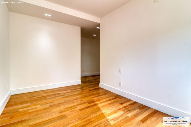 Imagem Apartamento com 3 Quartos à Venda, 161 m² em Vila Olimpia - São Paulo