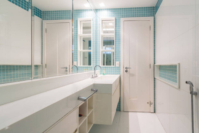 Imagem Apartamento com 3 Quartos à Venda, em Ipanema - Rio De Janeiro Imagem Apartamento com 3 Quartos à Venda, em Ipanema - Rio De Janeiro