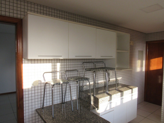 Imagem Apartamento com 3 Quartos à Venda, 130 m² em Jóquei - Teresina Imagem Apartamento com 3 Quartos à Venda, 130 m² em Jóquei - Teresina