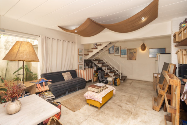 Imagem Casa com 3 Quartos à Venda, 325 m² em Sumaré - São Paulo Imagem Casa com 3 Quartos à Venda, 325 m² em Sumaré - São Paulo