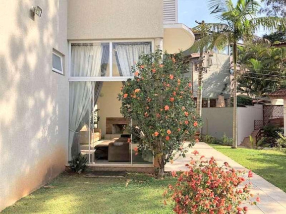 Imagem Casa com 4 Quartos à Venda, 320 m² em Petit Village - Cotia Imagem Casa com 4 Quartos à Venda, 320 m² em Petit Village - Cotia