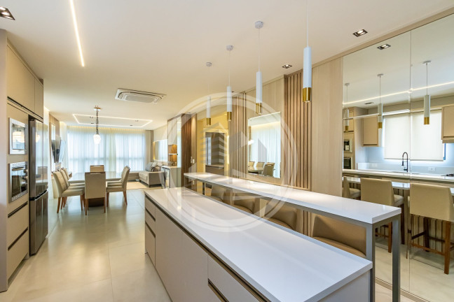Imagem Apartamento com 3 Quartos à Venda, 127 m² em Pioneiros - Balneário Camboriú Imagem Apartamento com 3 Quartos à Venda, 127 m² em Pioneiros - Balneário Camboriú