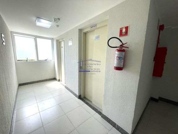 Imagem Imóvel com 2 Quartos à Venda, 49 m² em Vila Nova - Porto Alegre