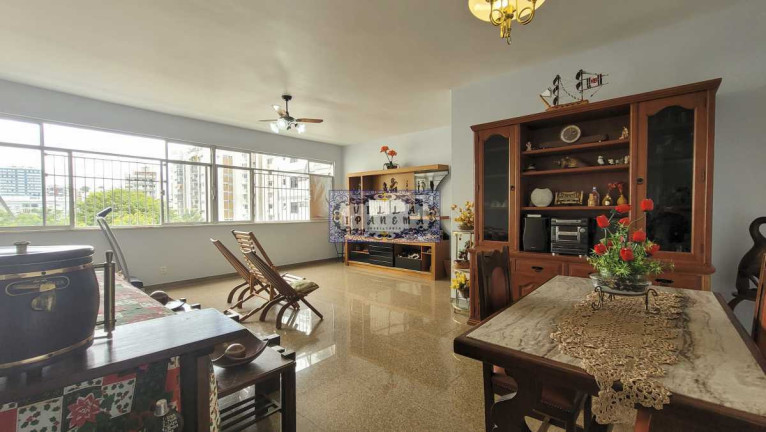 Imagem Apartamento com 4 Quartos à Venda, 167 m² em Tijuca - Rio De Janeiro Imagem Apartamento com 4 Quartos à Venda, 167 m² em Tijuca - Rio De Janeiro