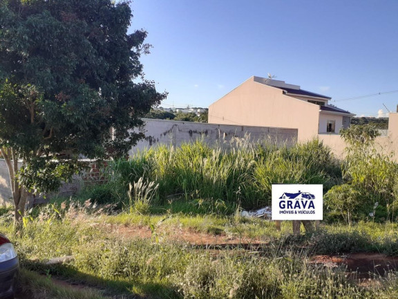 Terreno à Venda, 276 m² em Jardim Espanha - Maringá
