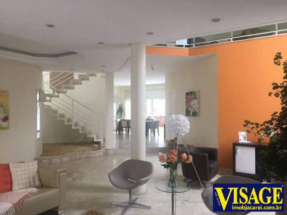Casa com 3 Quartos à Venda, 330 m² em Vila Branca - Jacareí