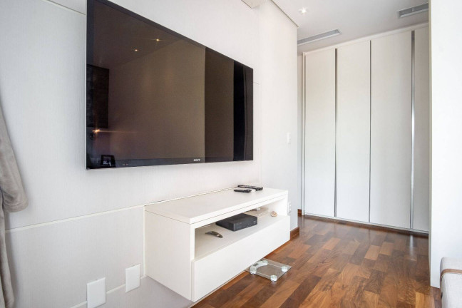 Imagem Apartamento com 4 Quartos à Venda, 215 m² em Indianópolis - São Paulo