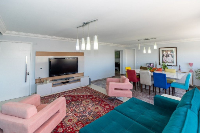 Imagem Imóvel com 3 Quartos à Venda, 135 m² em Moema - São Paulo