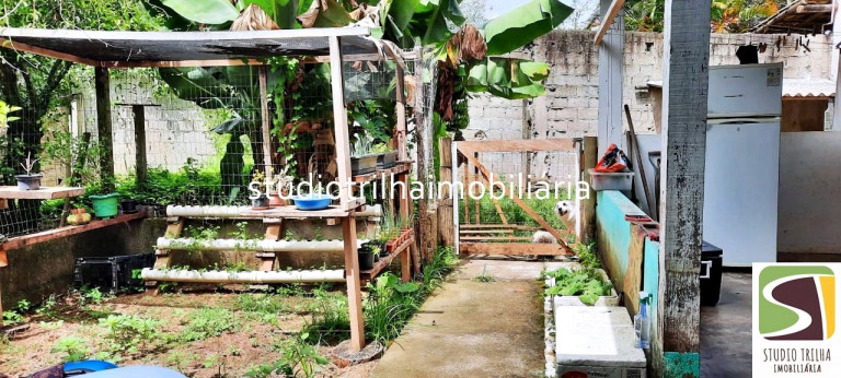 Casa com 1 Quarto à Venda,  em Perequê - Ilhabela