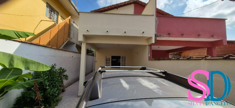Sobrado com 3 Quartos à Venda, 144 m² em Umuarama - Ubatuba