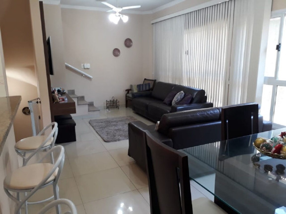 Imagem Casa com 3 Quartos à Venda, 150 m² em Vila Voturua - São Vicente Imagem Casa com 3 Quartos à Venda, 150 m² em Vila Voturua - São Vicente