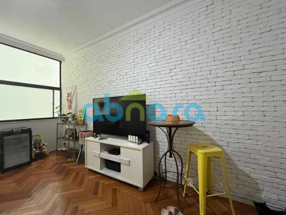 Imagem Apartamento com 3 Quartos à Venda, 100 m² em Copacabana - Rio De Janeiro