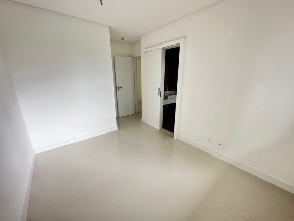 Imagem Apartamento com 3 Quartos à Venda, 124 m² em Mata Da Praia - Vitória