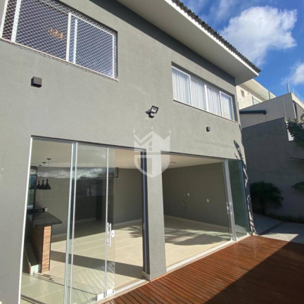 Imagem Casa com 3 Quartos à Venda, 382 m² em Parque Das Laranjeiras - Itatiba Imagem Casa com 3 Quartos à Venda, 382 m² em Parque Das Laranjeiras - Itatiba