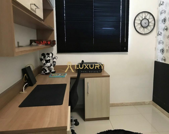 Imagem Imóvel com 3 Quartos à Venda, 244 m² em Buritis - Belo Horizonte