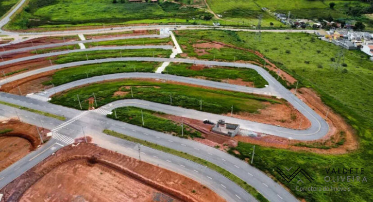 Terreno à Venda, 181 m² em São José Dos Campos