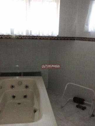 Imagem Sobrado com 4 Quartos para Alugar, 224 m² em Vila Galvão - Guarulhos Imagem Sobrado com 4 Quartos para Alugar, 224 m² em Vila Galvão - Guarulhos