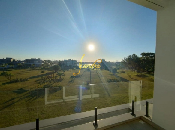 Imagem Casa de Condomínio com 4 Quartos à Venda, 247 m² em Centro - Xangri-la