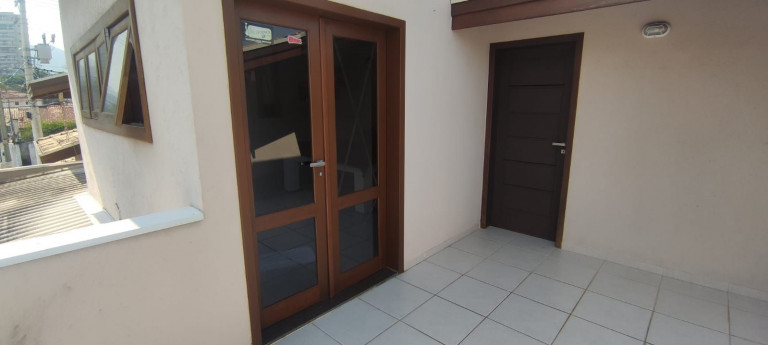 Imagem Casa com 3 Quartos à Venda, 182 m² em Indaiá - Caraguatatuba Imagem Casa com 3 Quartos à Venda, 182 m² em Indaiá - Caraguatatuba