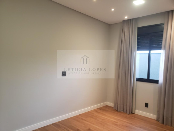 Imagem Casa com 3 Quartos à Venda, 460 m² em Medeiros - Jundiaí Imagem Casa com 3 Quartos à Venda, 460 m² em Medeiros - Jundiaí