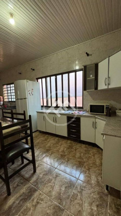 Casa com 3 Quartos à Venda, 226 m² em Centro - Sertanópolis