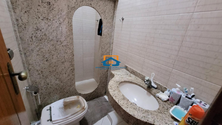 Imagem Casa com 5 Quartos à Venda, 235 m² em Bethânia - Ipatinga