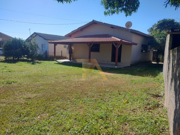 Imóvel com 3 Quartos à Venda,  em Ibiraquera - Imbituba