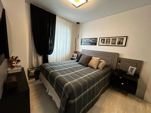 Imagem Apartamento com 3 Quartos à Venda, 130 m² em Meia Praia - Itapema