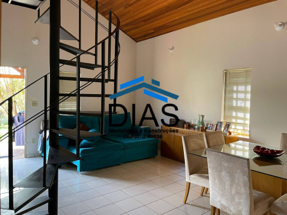 Imagem Casa com 2 Quartos à Venda, 345 m² em Centro - Araraquara Imagem Casa com 2 Quartos à Venda, 345 m² em Centro - Araraquara