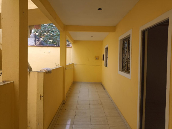 Imagem Casa com 9 Quartos à Venda, 225 m² em Campo Grande - Rio De Janeiro Imagem Casa com 9 Quartos à Venda, 225 m² em Campo Grande - Rio De Janeiro