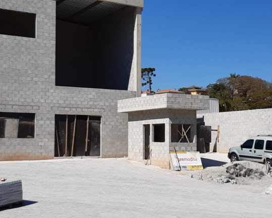 Imagem Imóvel com 3 Quartos para Alugar, 1.700 m² em Jardim São Vicente - Cotia Imagem Imóvel com 3 Quartos para Alugar, 1.700 m² em Jardim São Vicente - Cotia