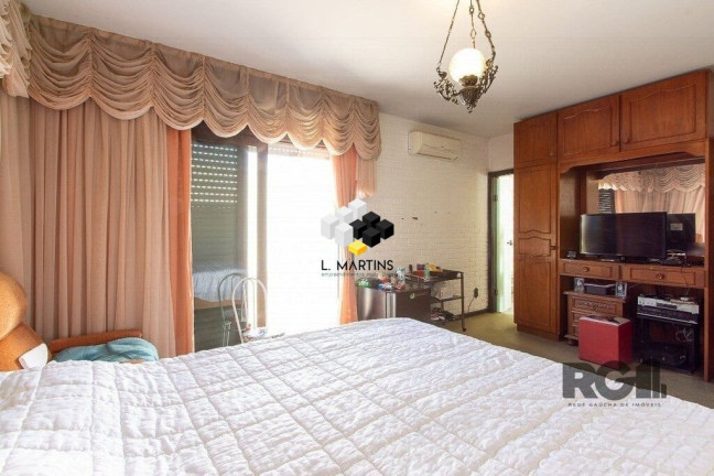 Imagem Casa com 3 Quartos à Venda, 580 m² em Santa Tereza - Porto Alegre Imagem Casa com 3 Quartos à Venda, 580 m² em Santa Tereza - Porto Alegre