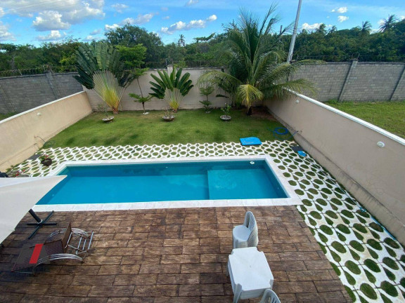 Imagem Casa com 4 Quartos à Venda ou Locação, 307 m² em Cararu - Eusébio