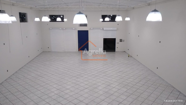 Sala Comercial à Venda, 350 m² em Jardim Santa Helena - Mogi Mirim
