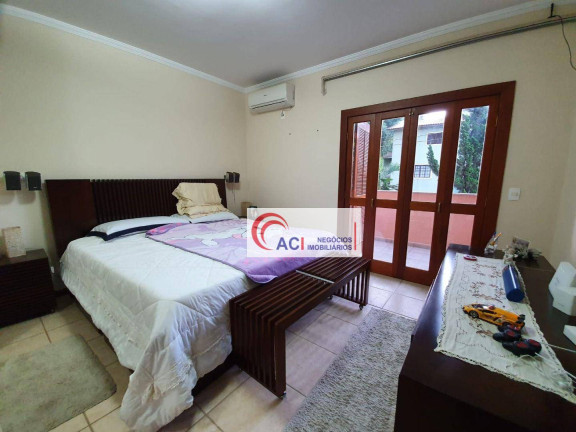 Imagem Casa com 3 Quartos à Venda, 360 m² em Vila Verde - Itapevi Imagem Casa com 3 Quartos à Venda, 360 m² em Vila Verde - Itapevi