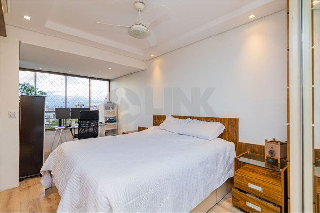 Imagem Apartamento com 3 Quartos à Venda, 126 m² em Menino Deus - Porto Alegre Imagem Apartamento com 3 Quartos à Venda, 126 m² em Menino Deus - Porto Alegre