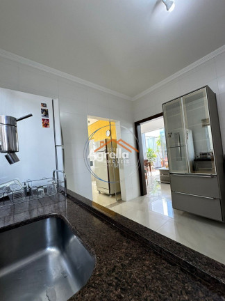 Imagem Imóvel com 3 Quartos à Venda, 190 m² em Condominio Residencial Califórnia - Estiva Gerbi Imagem Imóvel com 3 Quartos à Venda, 190 m² em Condominio Residencial Califórnia - Estiva Gerbi