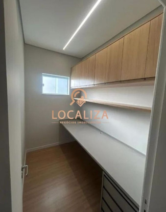 Imagem Casa com 4 Quartos à Venda, 170 m² em Urbanova - São José Dos Campos Imagem Casa com 4 Quartos à Venda, 170 m² em Urbanova - São José Dos Campos