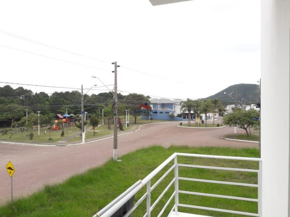 Imagem Sobrado com 2 Quartos à Venda, 169 m² em São João Do Rio Vermelho - Florianópolis Imagem Sobrado com 2 Quartos à Venda, 169 m² em São João Do Rio Vermelho - Florianópolis